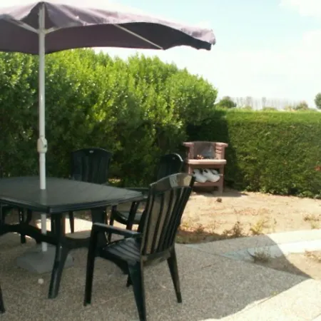 Maisonnette Avec Piscine Pour 5 Pers, Animaux Admis - Fr-1-476-28 Nyaraló *