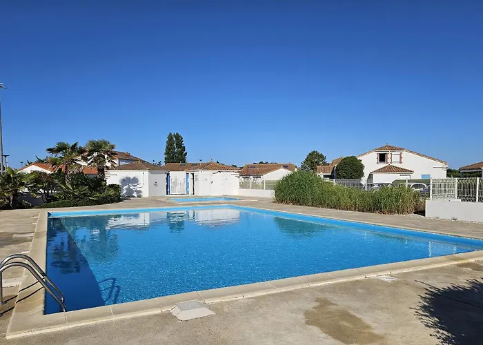Casa vacanze Maisonnette Avec Piscine Pour 5 Pers, Animaux Admis - Fr-1-476-28 La Faute-sur-Mer