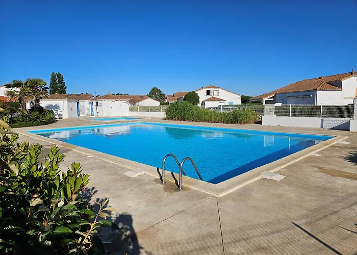 Maisonnette Avec Piscine Pour 5 Pers, Animaux Admis - Fr-1-476-28 Casa vacanze